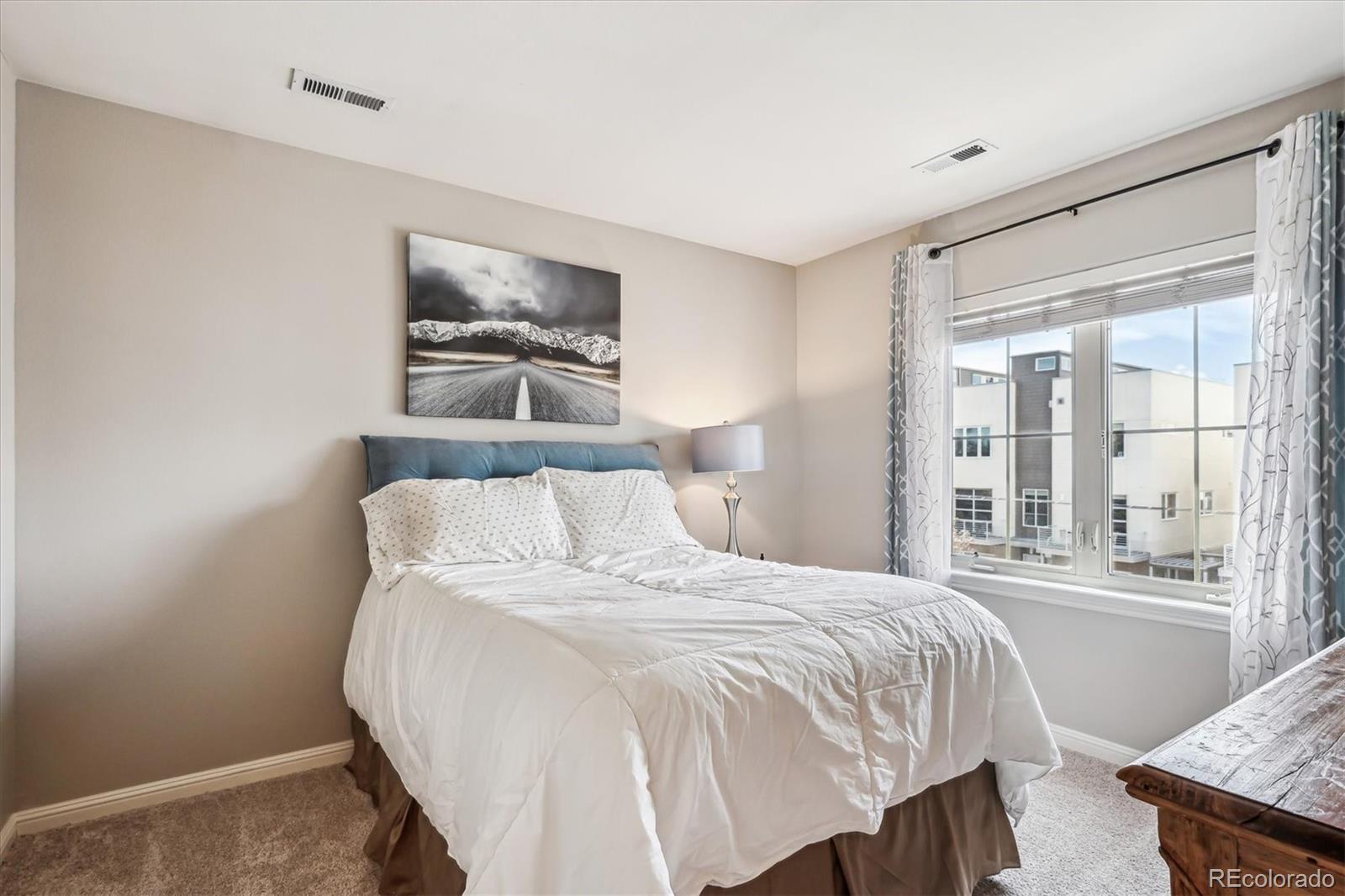 MLS Image #25 for 150 s harrison street,denver, Colorado