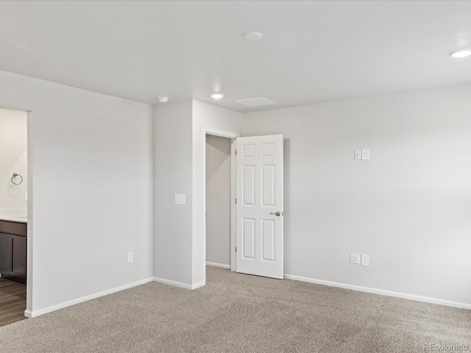 MLS Image #26 for 1028  odessa lake road,severance, Colorado