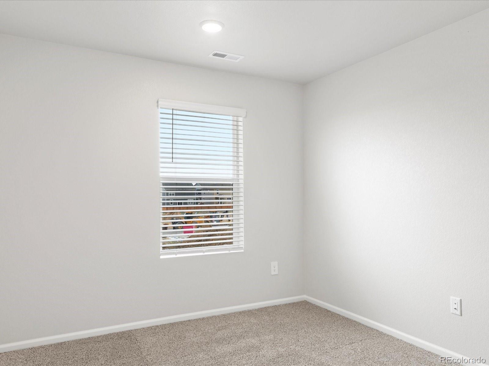 MLS Image #38 for 1028  odessa lake road,severance, Colorado