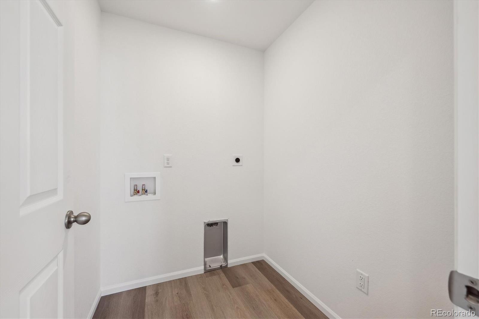 MLS Image #16 for 4667  short horn drive,johnstown, Colorado