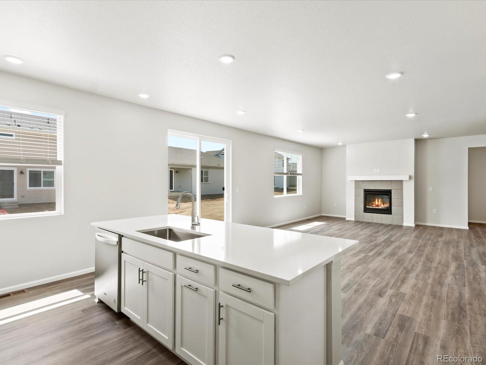 MLS Image #18 for 1131  crystal creek drive,windsor, Colorado