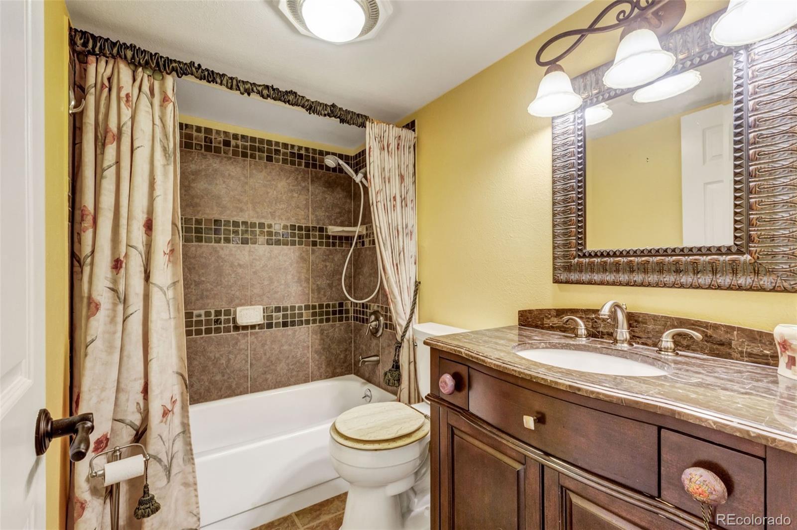 MLS Image #15 for 2840 s heather gardens way a,aurora, Colorado