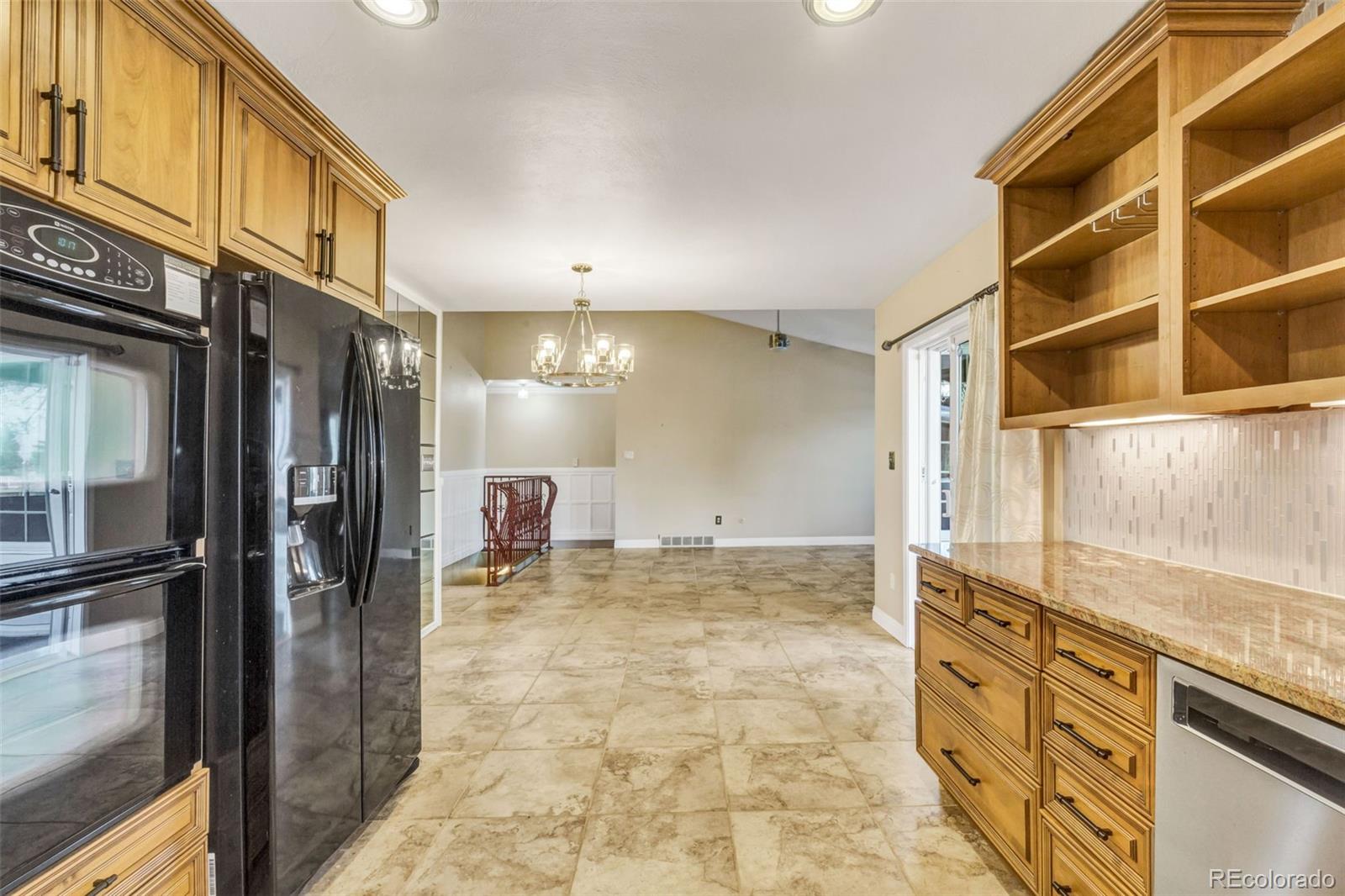 MLS Image #5 for 2840 s heather gardens way a,aurora, Colorado