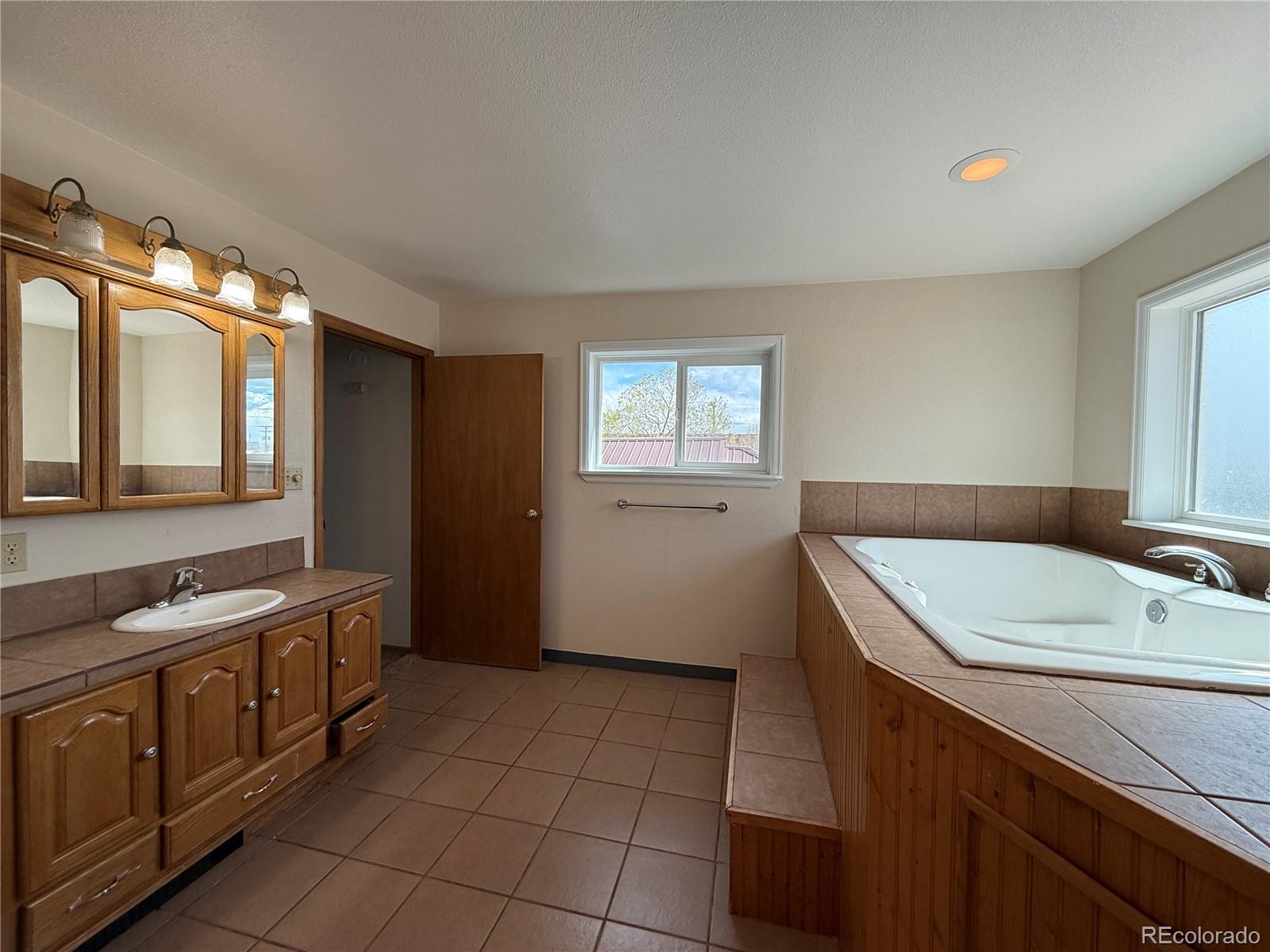 MLS Image #14 for 507  berkeley avenue,alamosa, Colorado