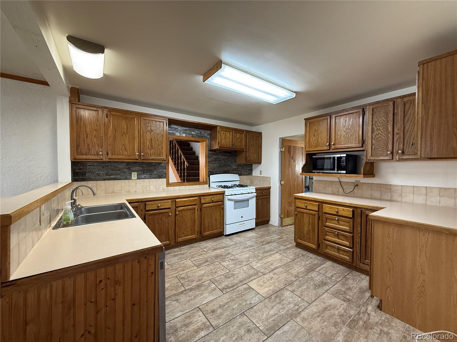 MLS Image #3 for 507  berkeley avenue,alamosa, Colorado
