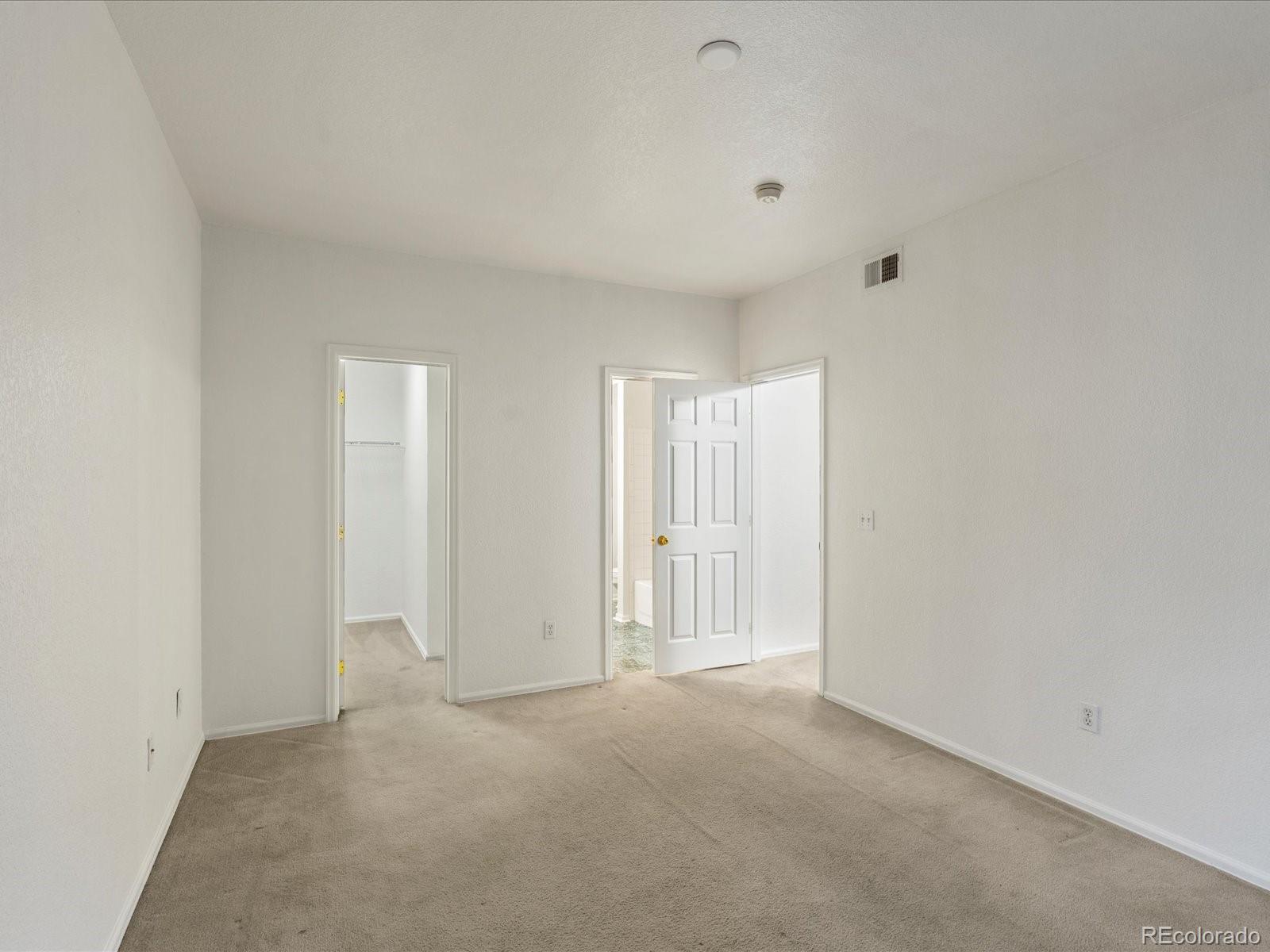 MLS Image #9 for 912 s yampa street,aurora, Colorado