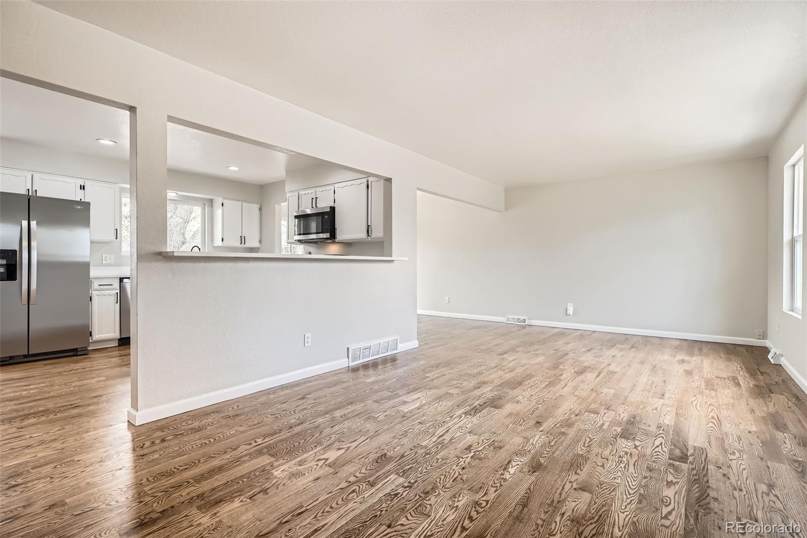 MLS Image #2 for 7791 s columbine street,centennial, Colorado