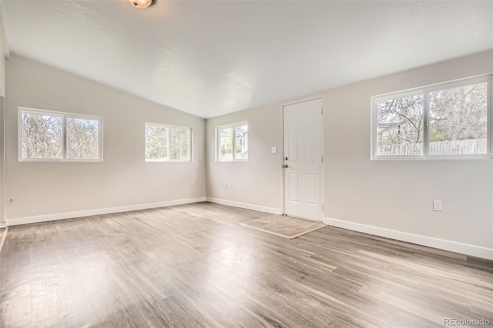 MLS Image #21 for 7791 s columbine street,centennial, Colorado