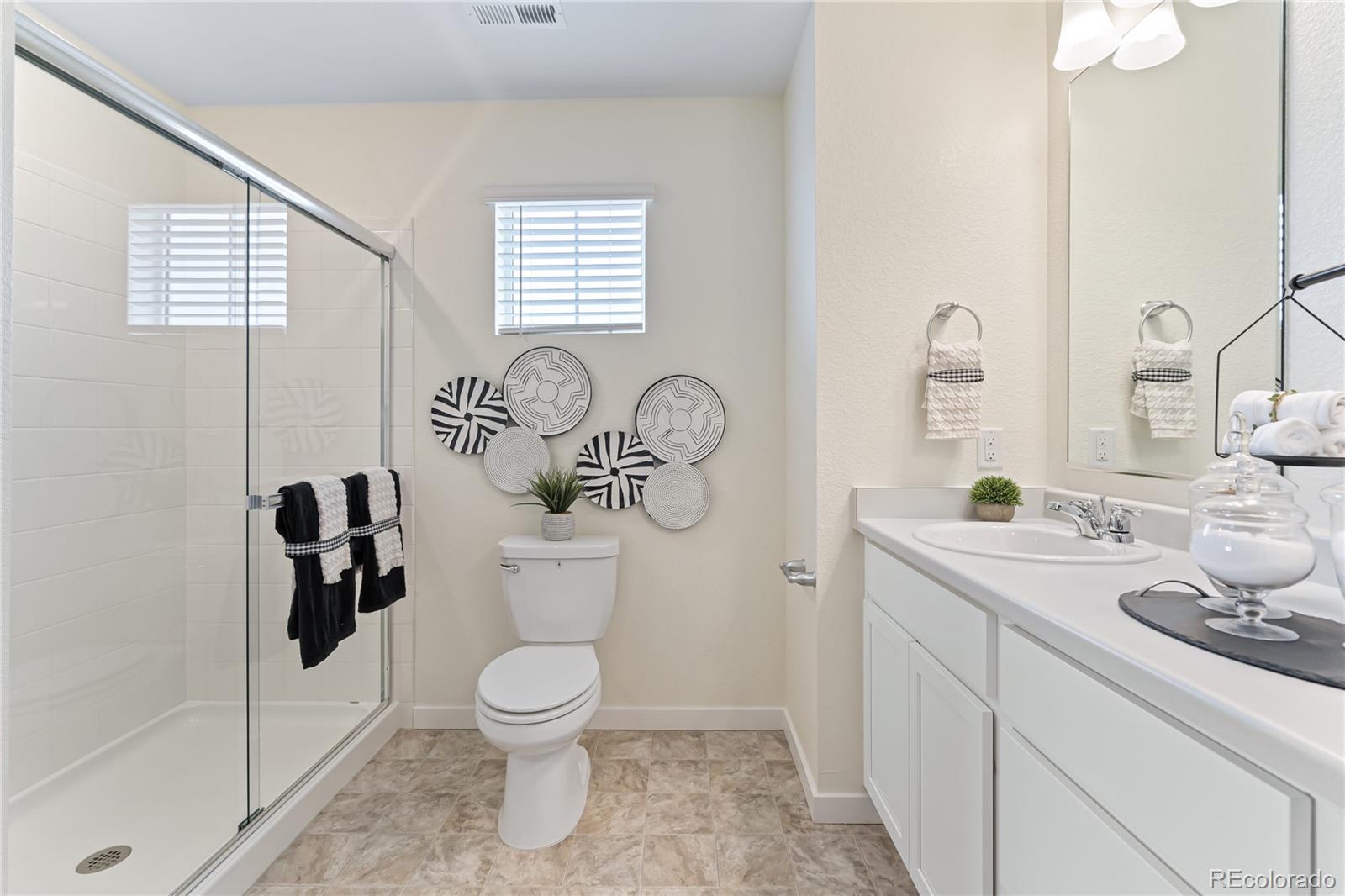 MLS Image #20 for 22323 e 6th place,aurora, Colorado