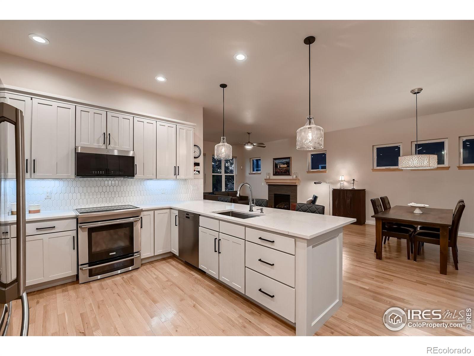 MLS Image #10 for 1356  golden eagle way,louisville, Colorado