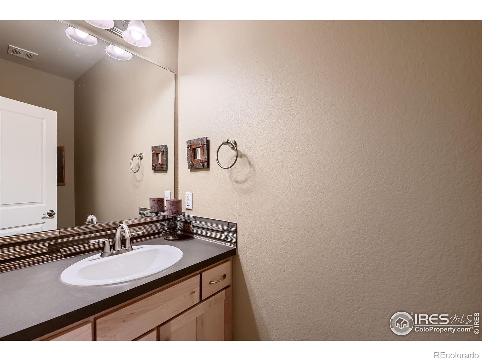 MLS Image #14 for 1356  golden eagle way,louisville, Colorado