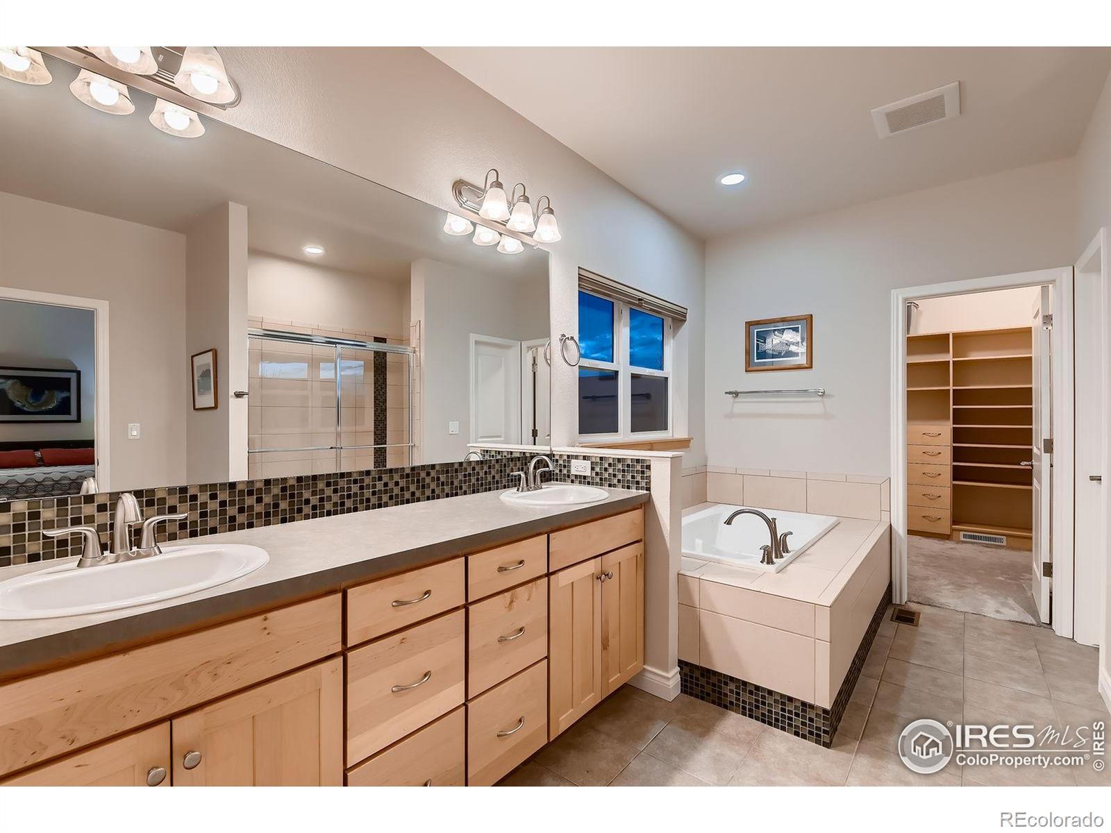 MLS Image #19 for 1356  golden eagle way,louisville, Colorado
