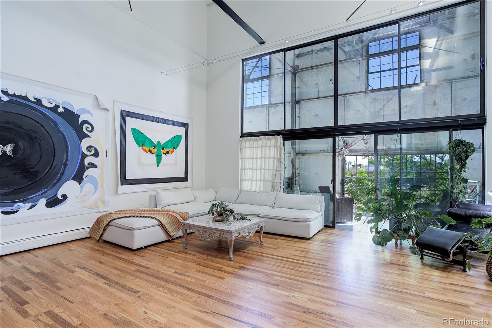 MLS Image #15 for 3377  blake street,denver, Colorado