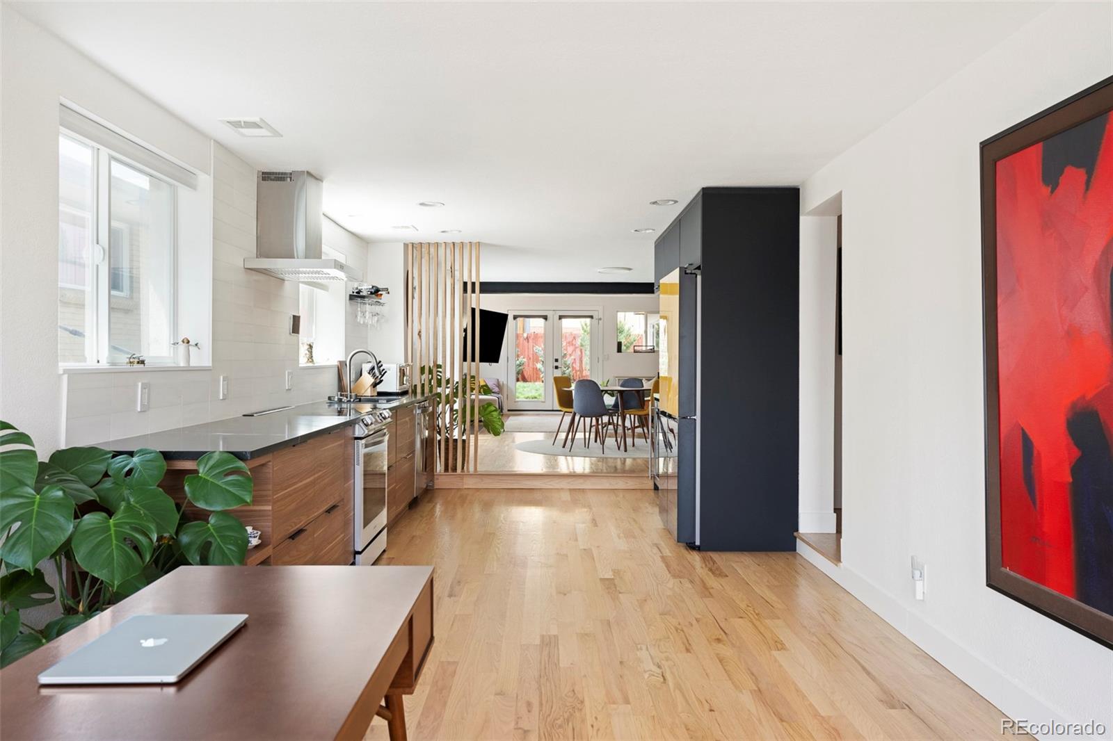 MLS Image #3 for 401 s ivy street,denver, Colorado