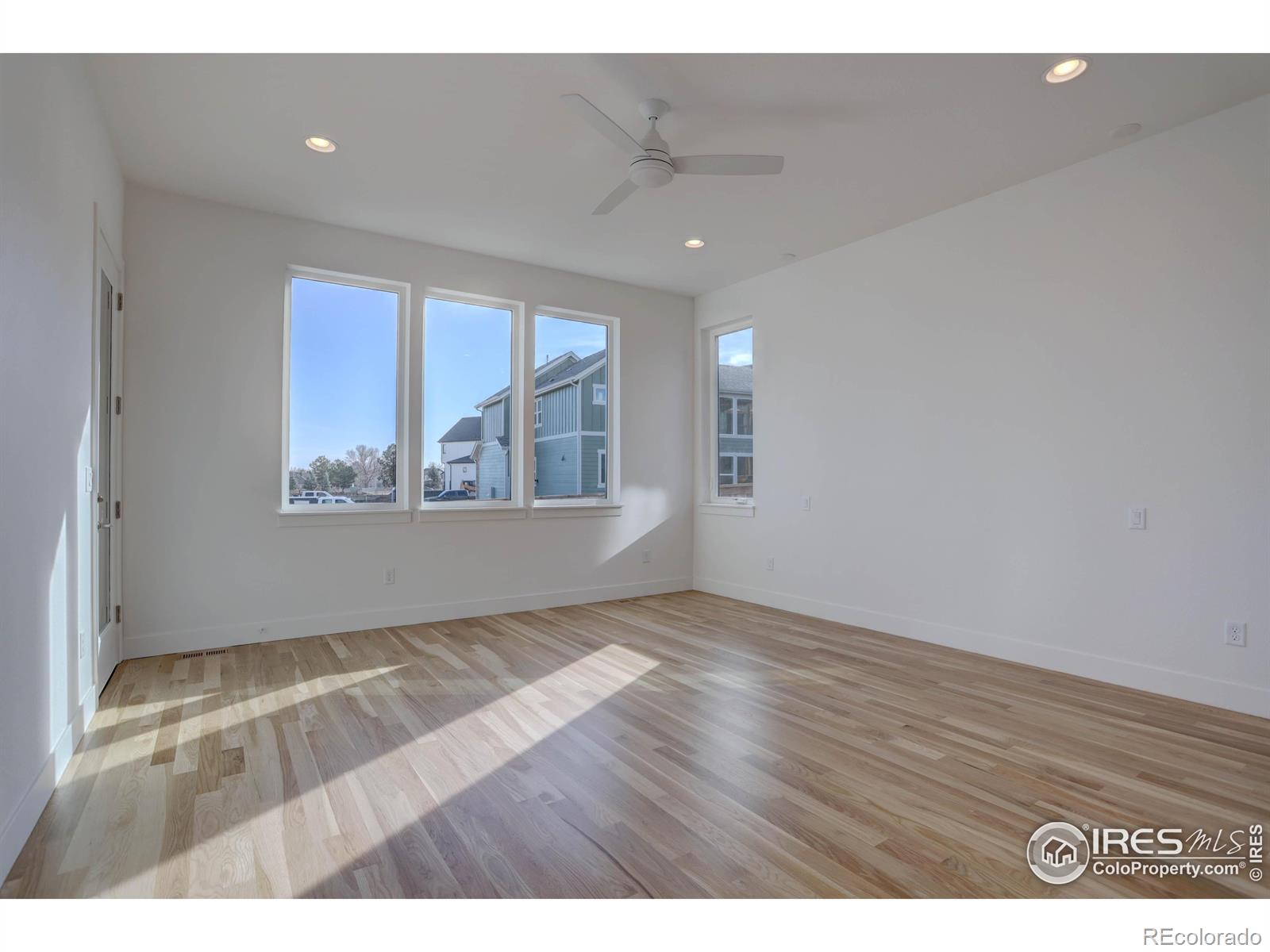 MLS Image #13 for 499  muirfield circle,louisville, Colorado