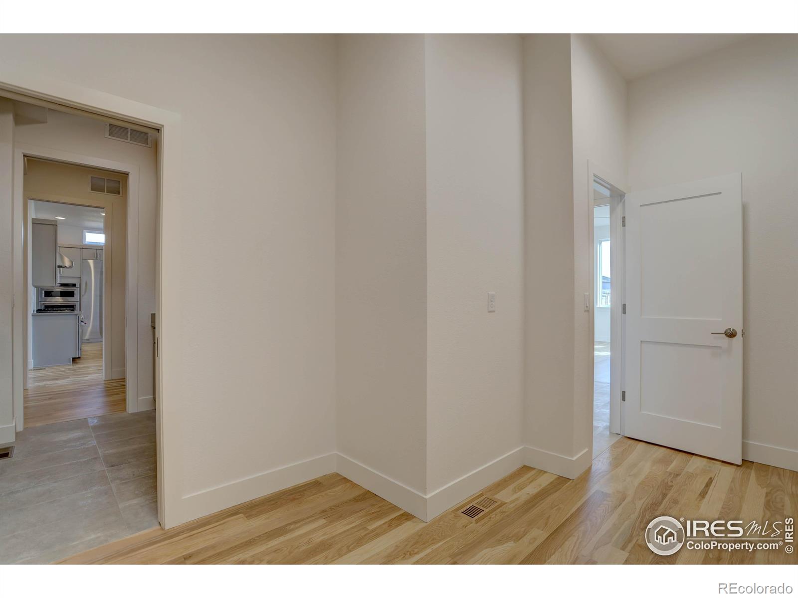 MLS Image #18 for 499  muirfield circle,louisville, Colorado