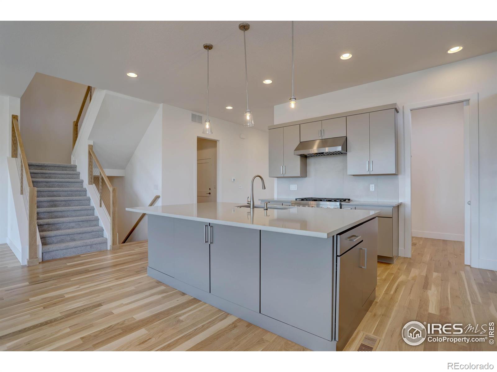 MLS Image #8 for 499  muirfield circle,louisville, Colorado