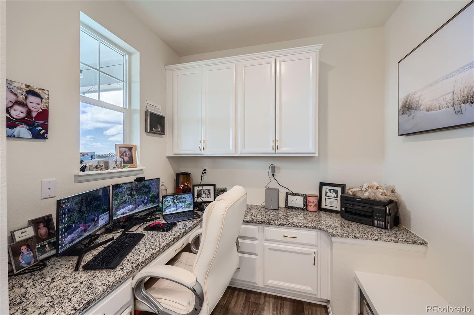 MLS Image #11 for 935  peach leaf lane,elizabeth, Colorado