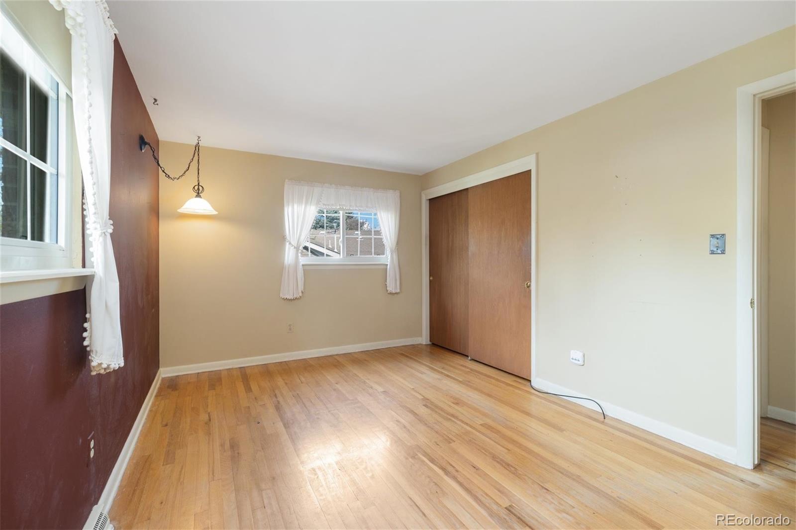 MLS Image #10 for 10868 w 70th avenue,arvada, Colorado