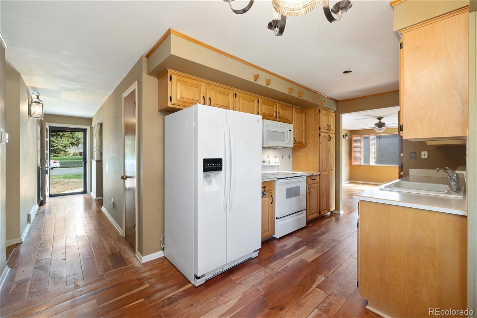 MLS Image #5 for 10868 w 70th avenue,arvada, Colorado