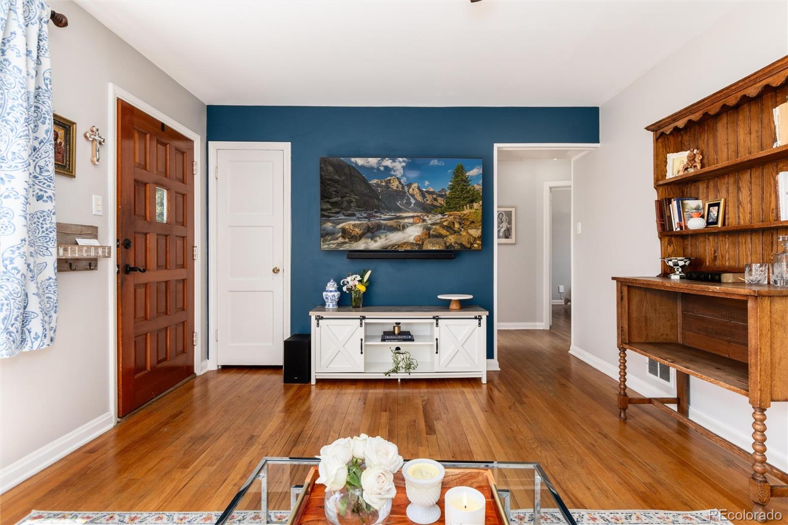 MLS Image #3 for 916 e la salle street,colorado springs, Colorado