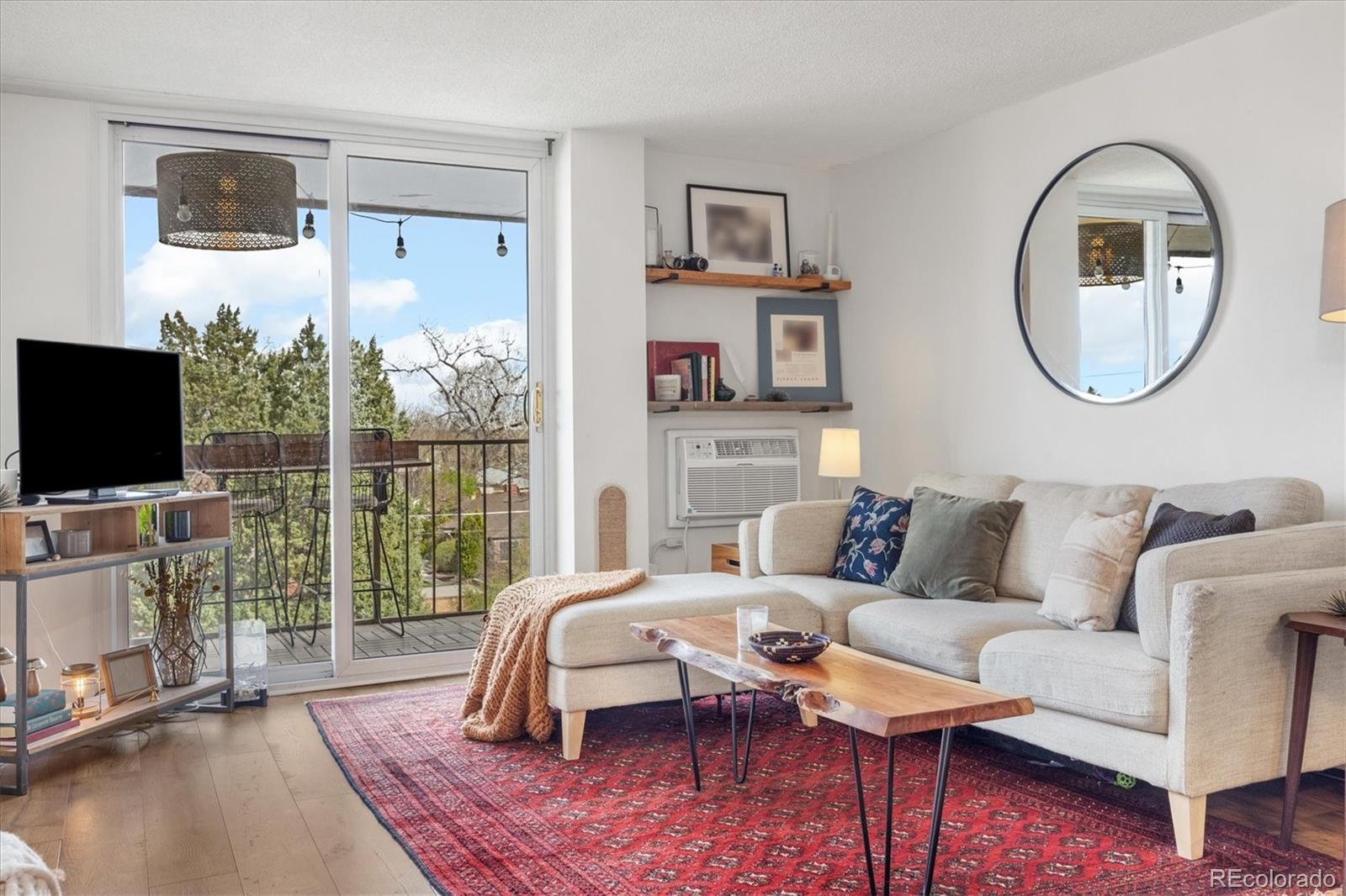 MLS Image #2 for 799  dahlia street,denver, Colorado