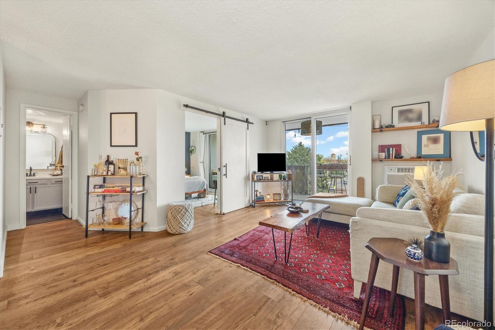 MLS Image #4 for 799  dahlia street,denver, Colorado