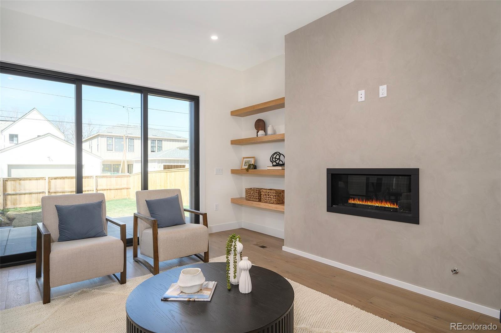 MLS Image #14 for 1117 s madison street,denver, Colorado