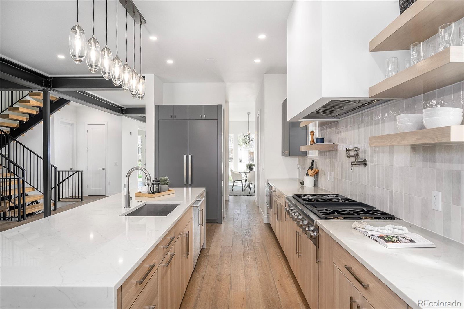 MLS Image #9 for 1117 s madison street,denver, Colorado