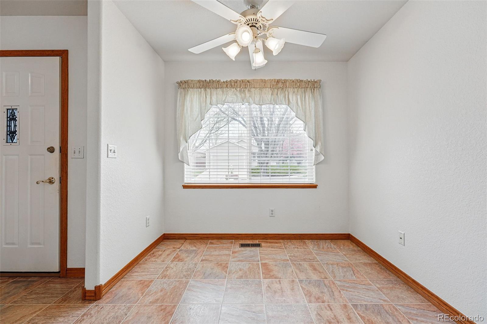 MLS Image #5 for 900  arbor avenue,fort collins, Colorado