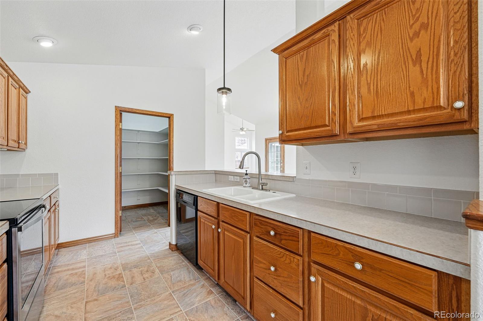 MLS Image #7 for 900  arbor avenue,fort collins, Colorado
