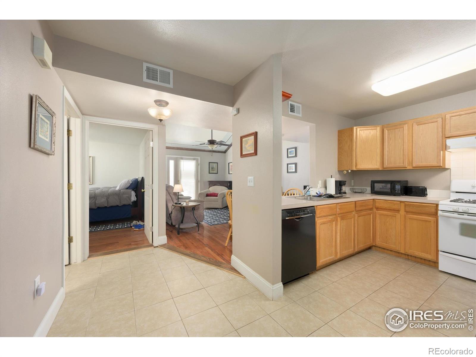MLS Image #7 for 1020  rolland moore drive,fort collins, Colorado