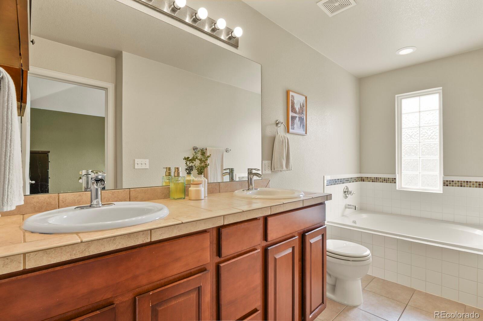 MLS Image #17 for 3680 s beeler street,denver, Colorado