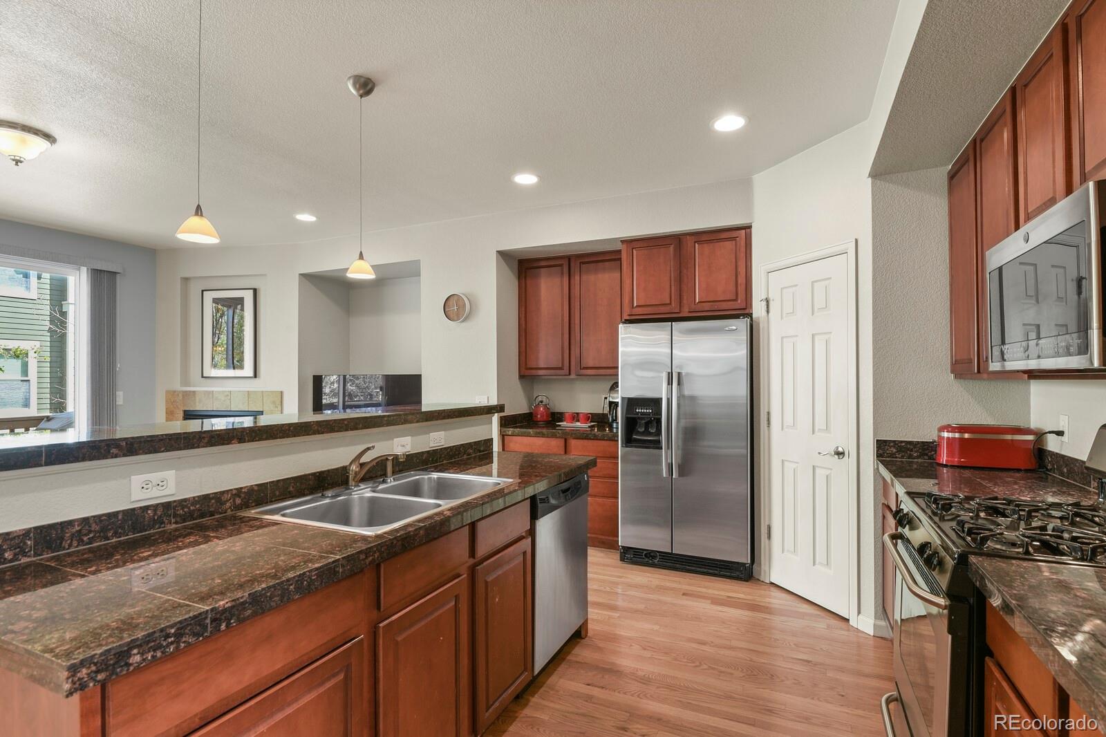 MLS Image #8 for 3680 s beeler street,denver, Colorado