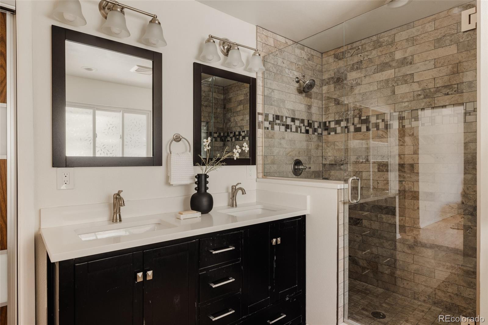 MLS Image #11 for 5700 e floyd avenue,denver, Colorado