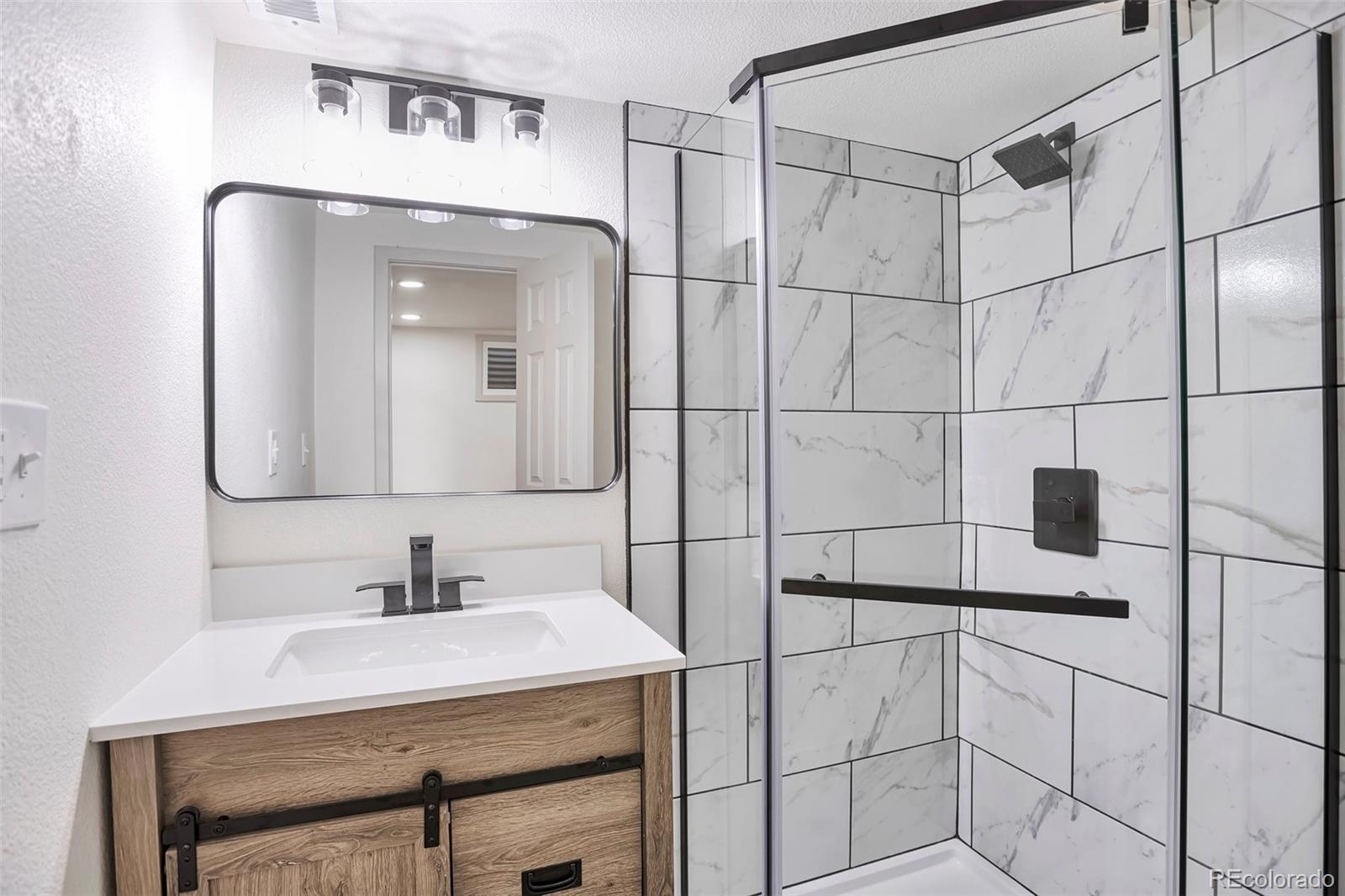 MLS Image #12 for 12164 e amherst circle,aurora, Colorado