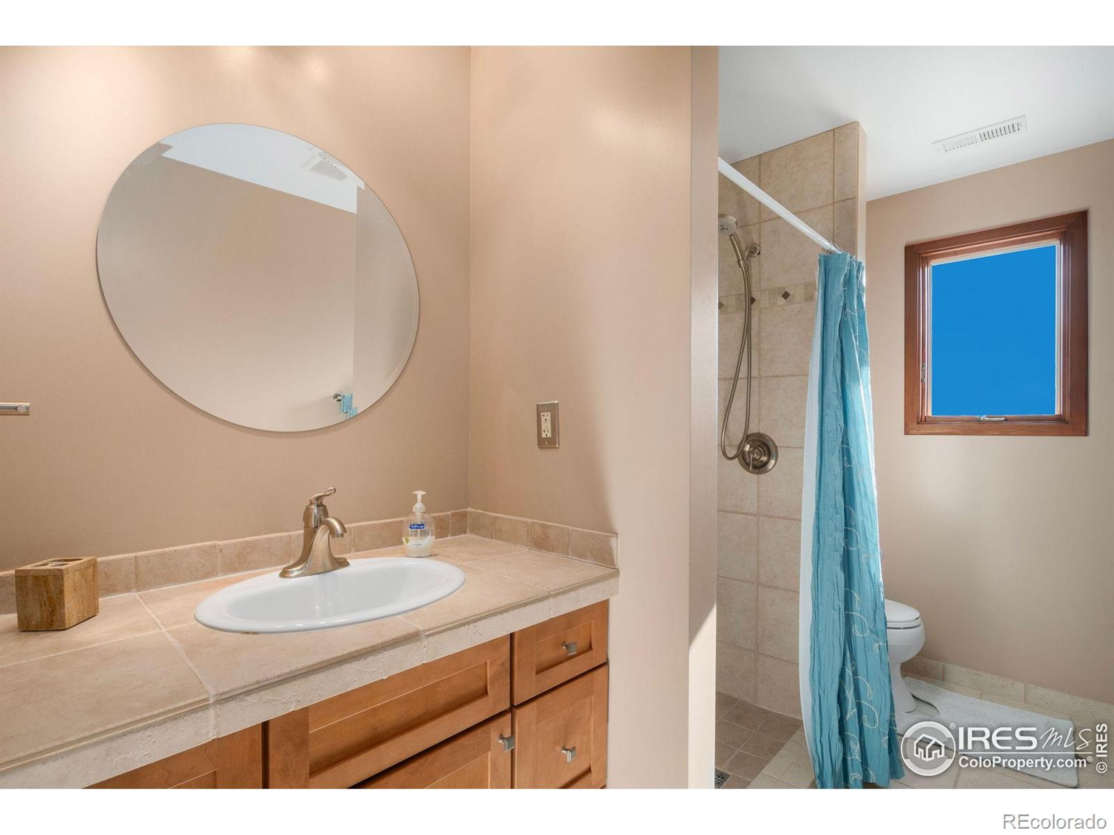 MLS Image #33 for 47415  county road 15 ,wellington, Colorado