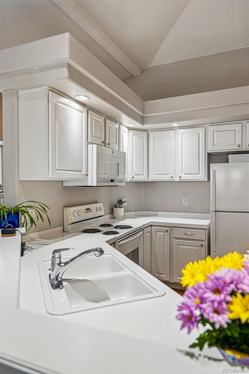 MLS Image #19 for 12610 e wesley place,aurora, Colorado