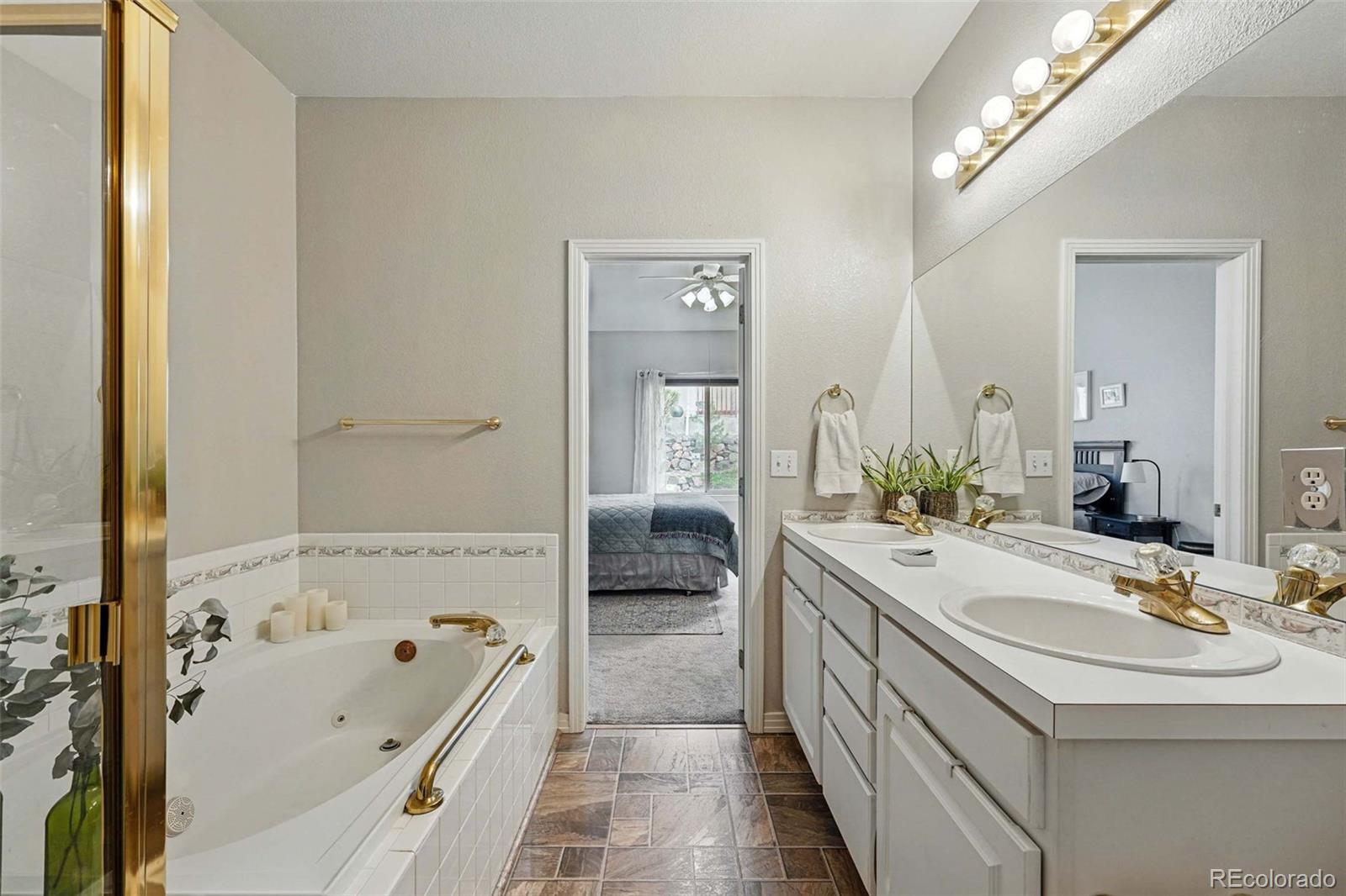 MLS Image #29 for 12610 e wesley place,aurora, Colorado