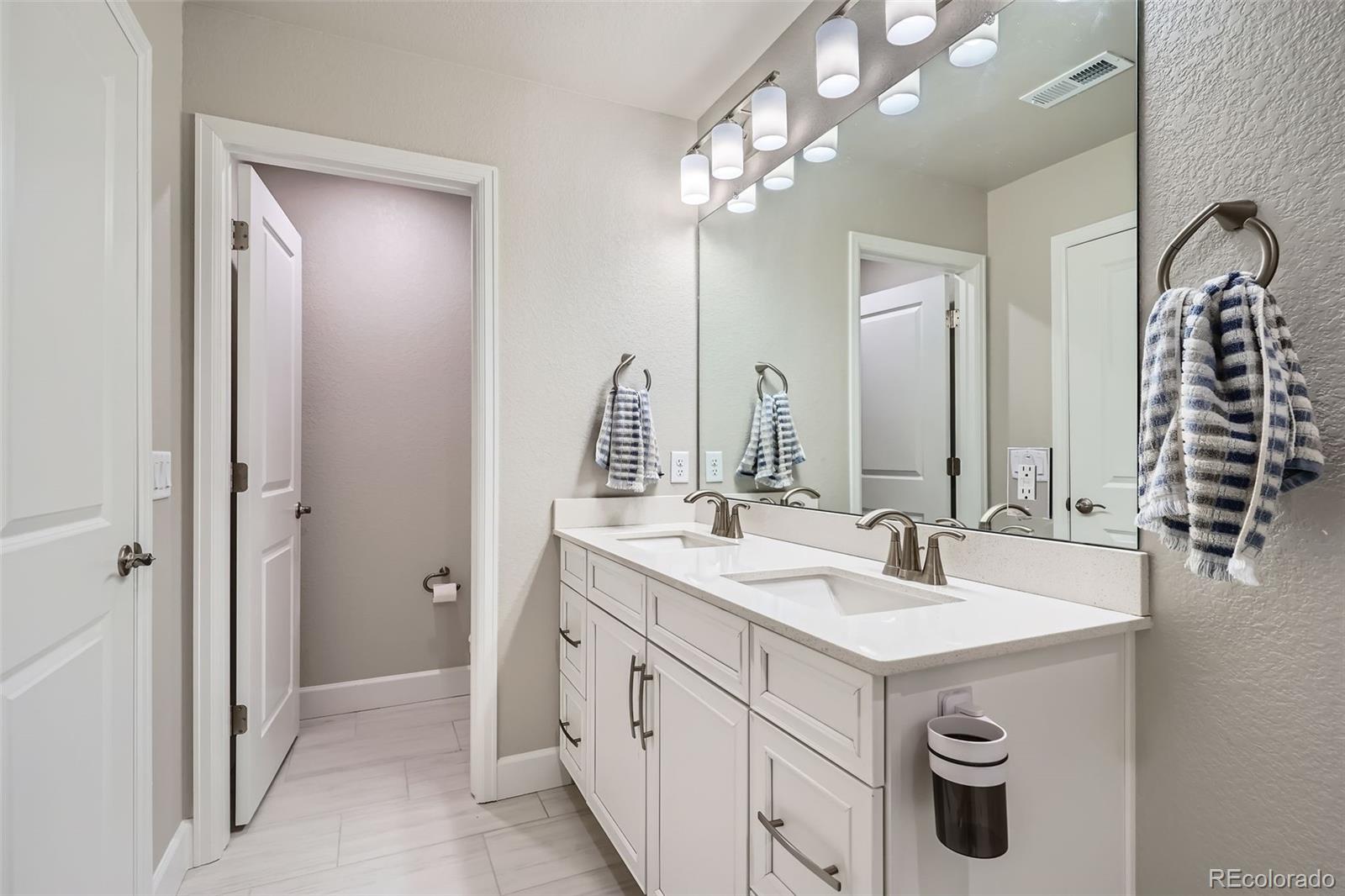 MLS Image #19 for 9786  rosalee peak street,littleton, Colorado