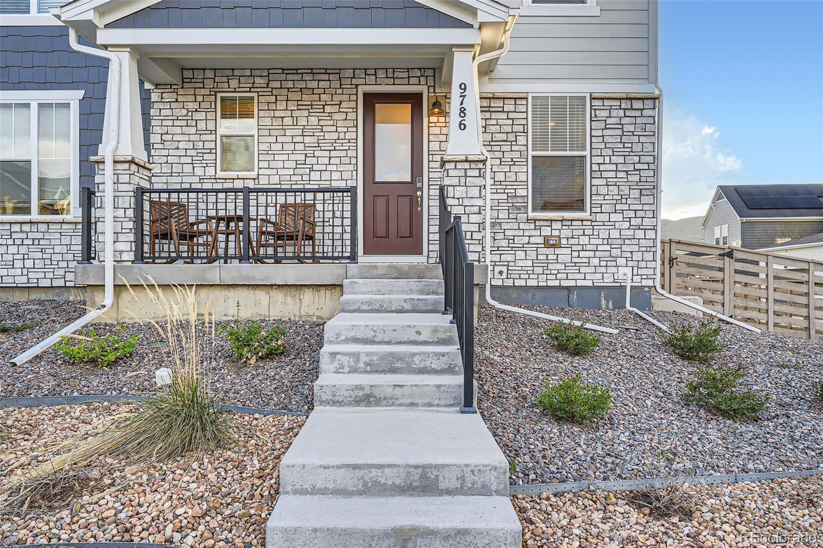 MLS Image #2 for 9786  rosalee peak street,littleton, Colorado