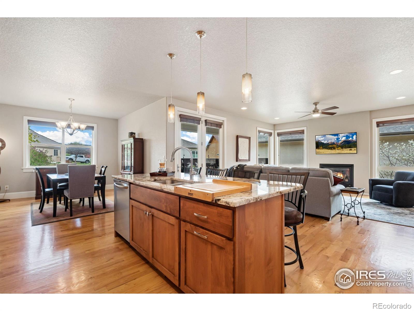 MLS Image #16 for 1614  beam reach place,fort collins, Colorado