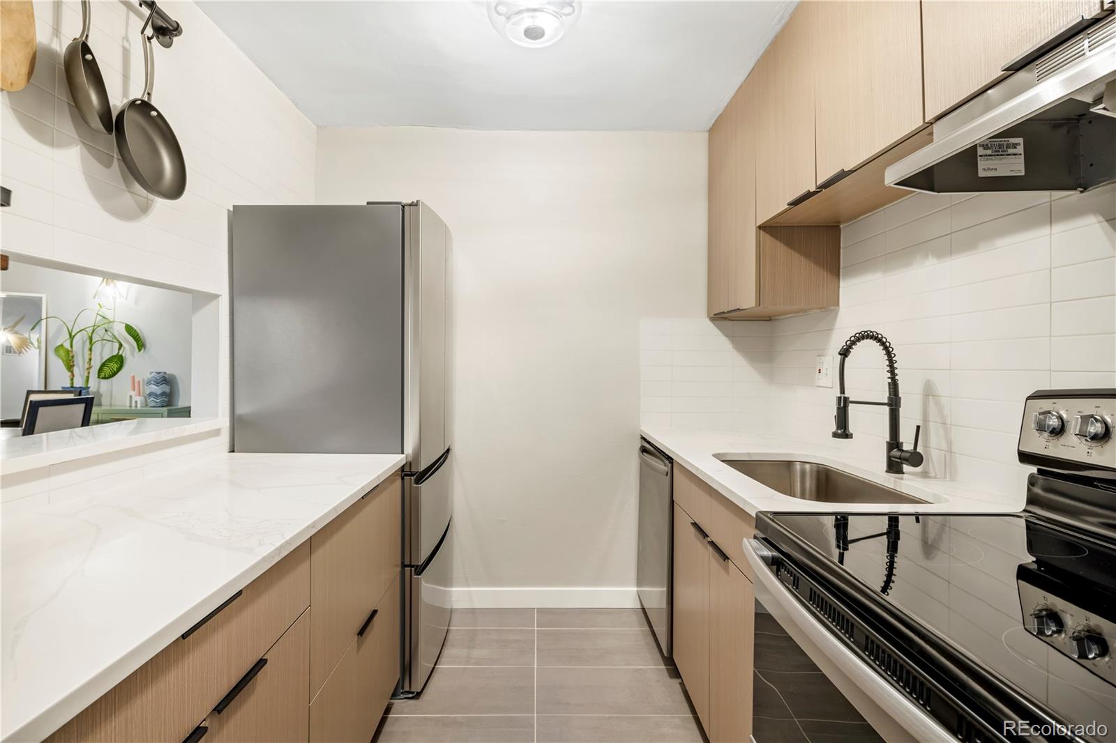 MLS Image #12 for 2 n adams st ,denver, Colorado