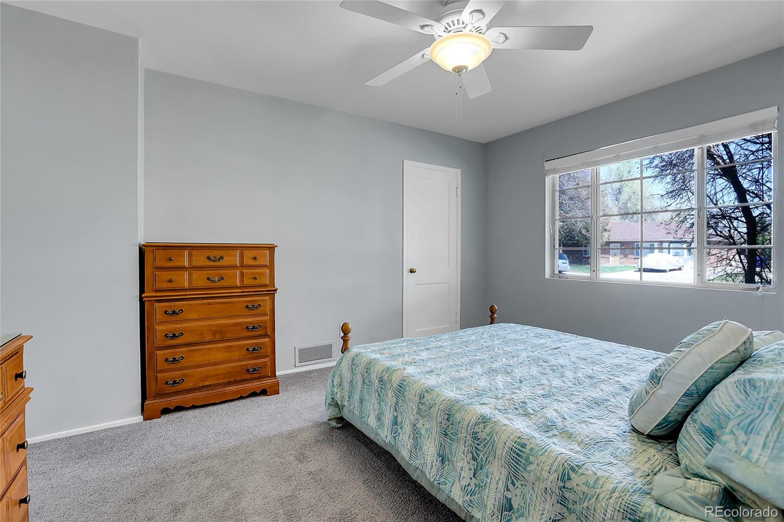 MLS Image #10 for 891  ursula street,aurora, Colorado