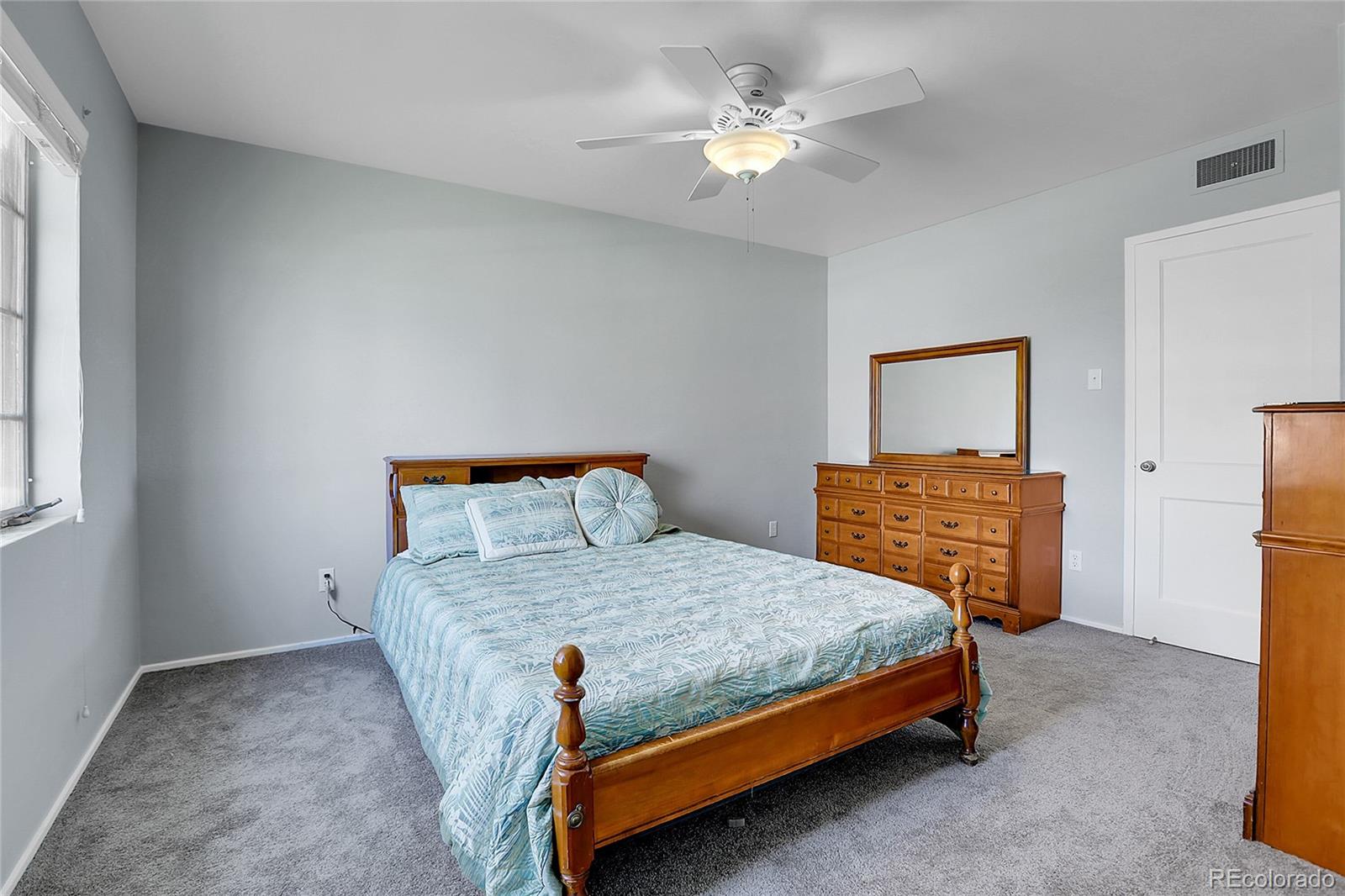 MLS Image #11 for 891  ursula street,aurora, Colorado