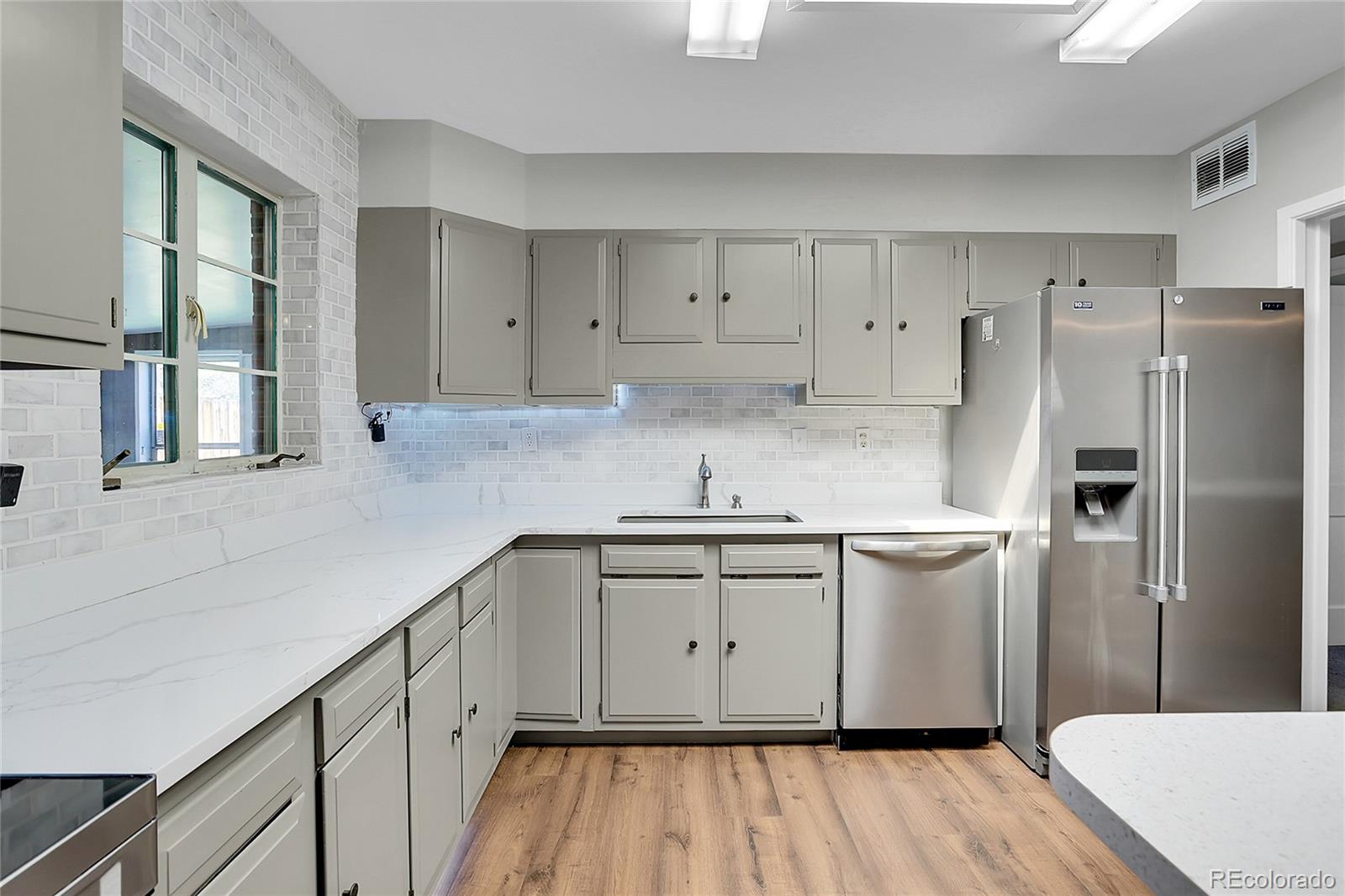 MLS Image #3 for 891  ursula street,aurora, Colorado