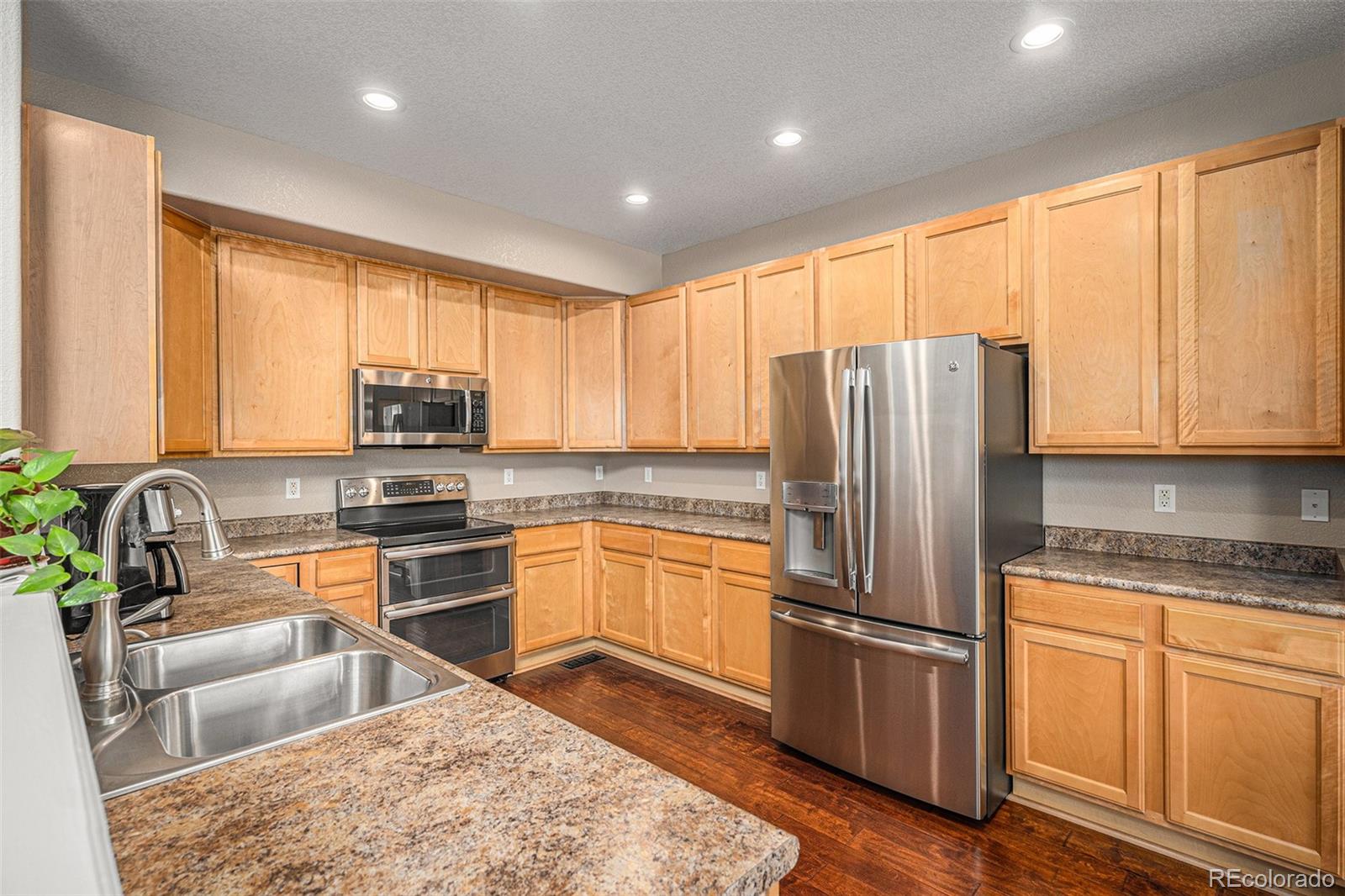 MLS Image #11 for 7004 s addison court,aurora, Colorado