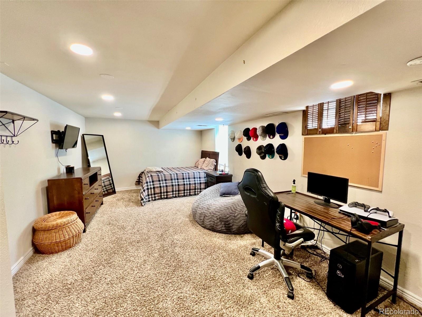 MLS Image #21 for 4640 w princeton avenue,denver, Colorado