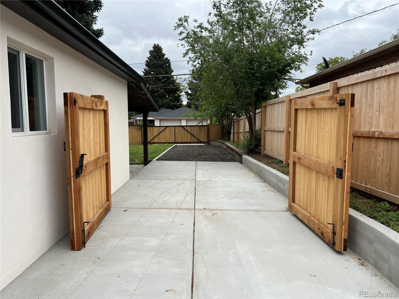 MLS Image #22 for 3210  newport street,denver, Colorado