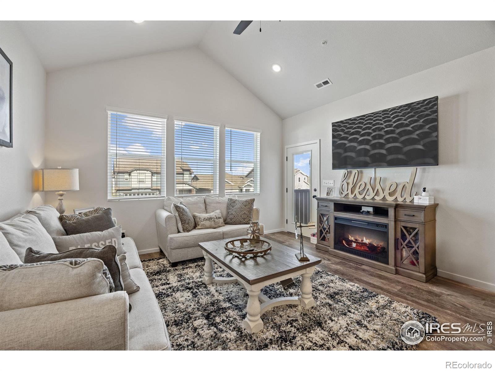 MLS Image #10 for 2290  setting sun drive,windsor, Colorado